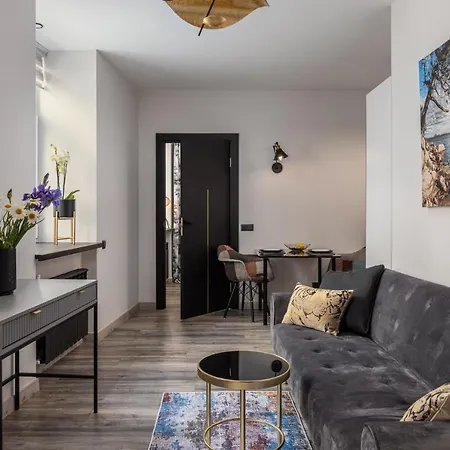 Quiet & Stylish Riga Apartment With Private Parking Riga