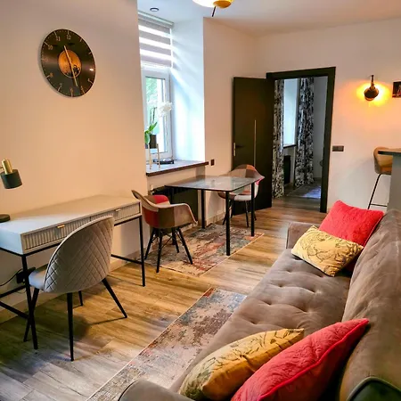 Apartment Quiet & Stylish Riga Apartment With Private Parking