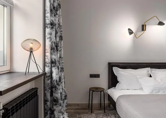 Moderns Un Kluss Dzivoklis 41 M2 Apartment *